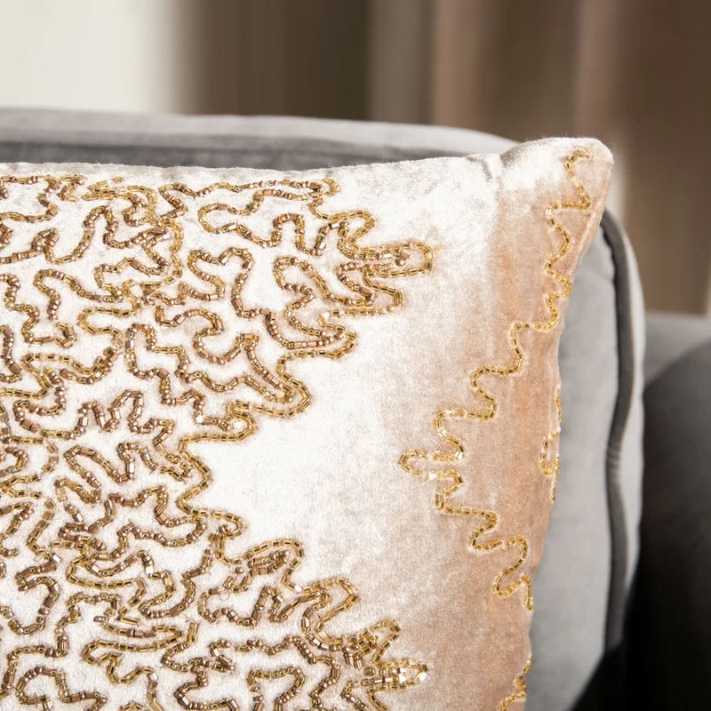 Laken Throw Pillow with insert -18''x18'' thumbnail 3