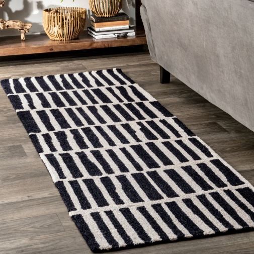 Black Irregular Parallel Bars Area Rug-5'x8' thumbnail 3