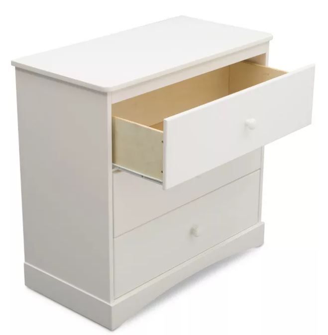 Delta Children Skylar 3 Drawer Dresser thumbnail 3