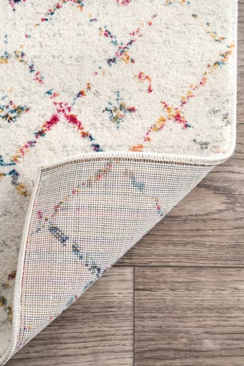 Ashanti Geometric Ivory Area Rug thumbnail 2