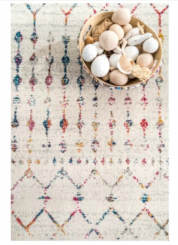 Ashanti Geometric Ivory Area Rug thumbnail 3