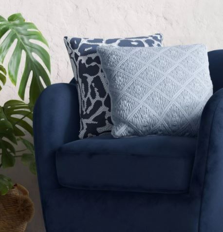 Square Heathered Macrame Throw Pillow thumbnail 2
