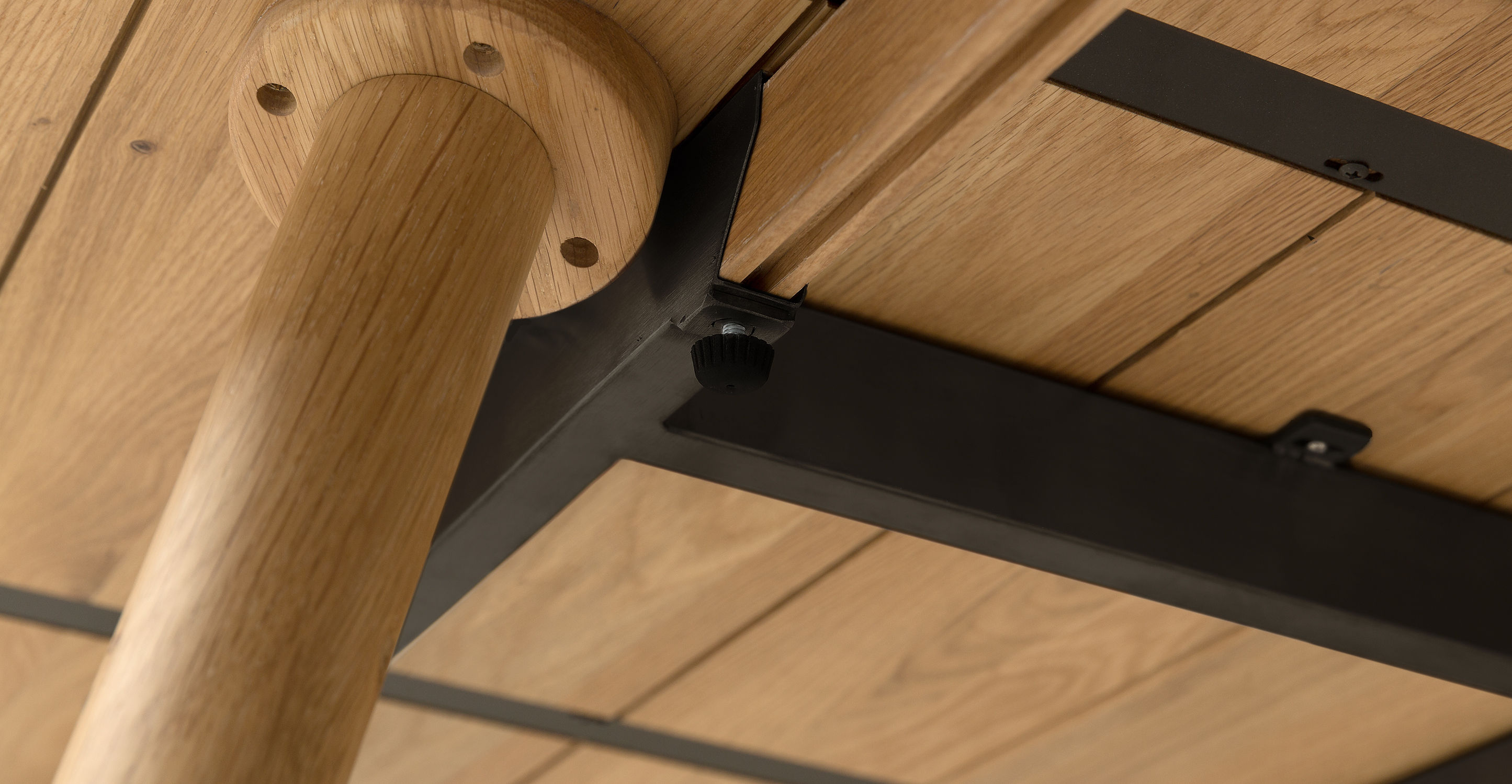 Seno Oak Dining Table, Extendable thumbnail 8