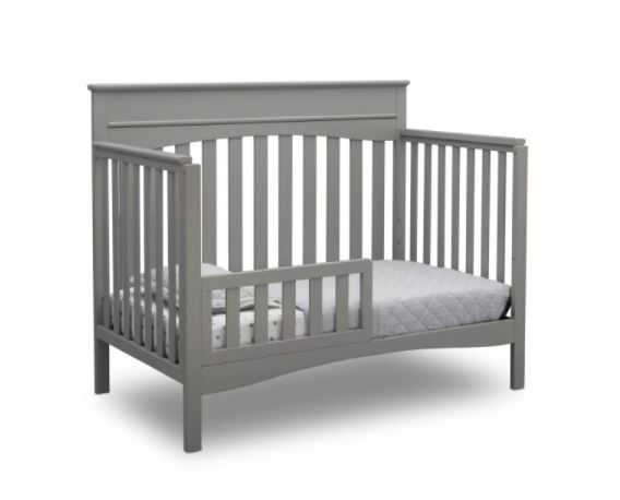 Delta Children Skylar Convertible Crib thumbnail 4