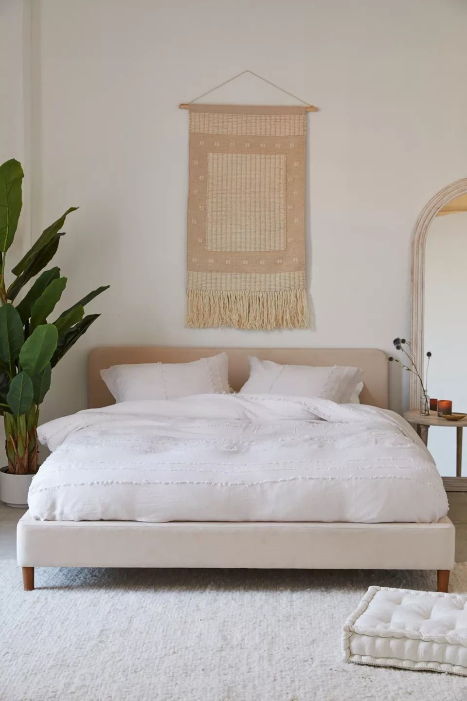 Riley Platform Bed-Full thumbnail 2