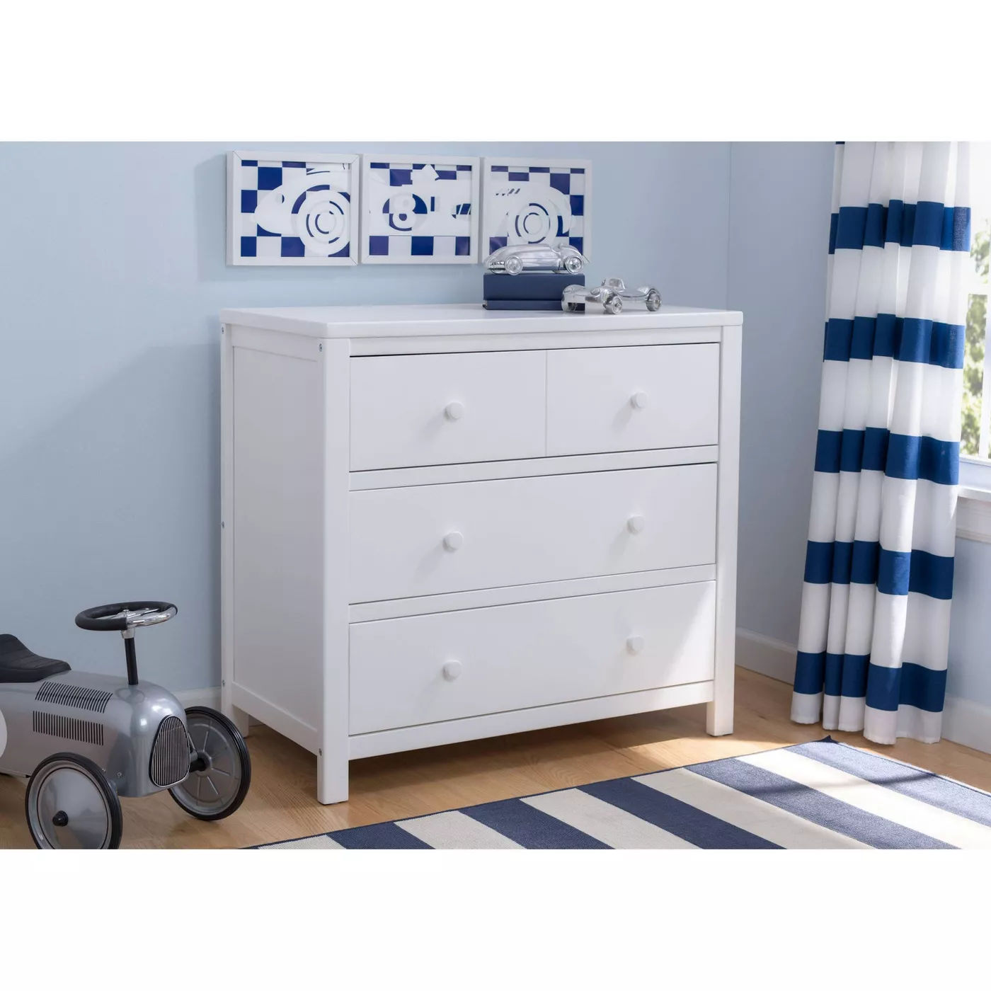Delta Children 3 Drawer Dresser thumbnail 3