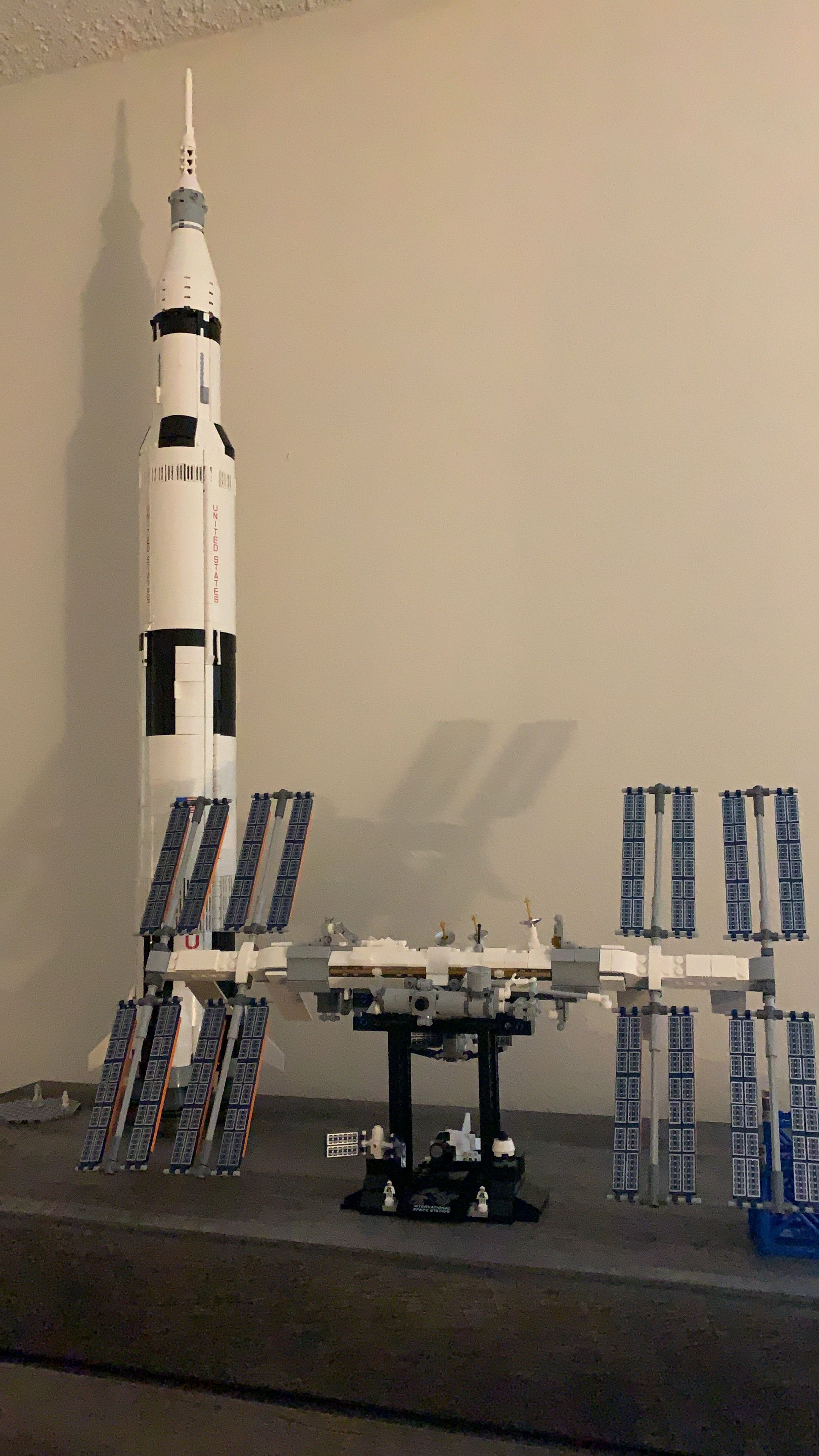 Customer_Space Lego thumbnail 2