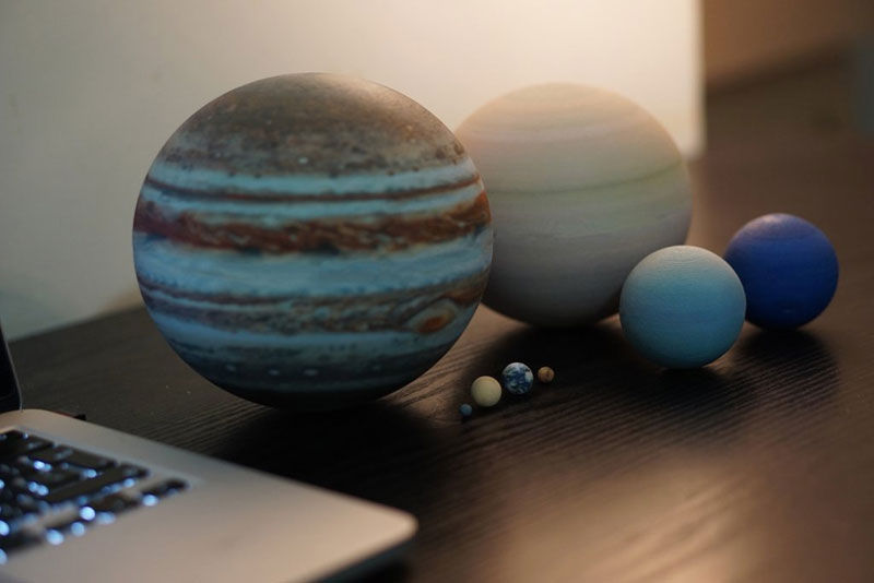 Customer_Earth thumbnail 2