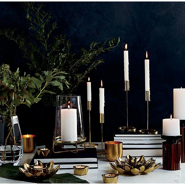 White Taper Candle thumbnail 3