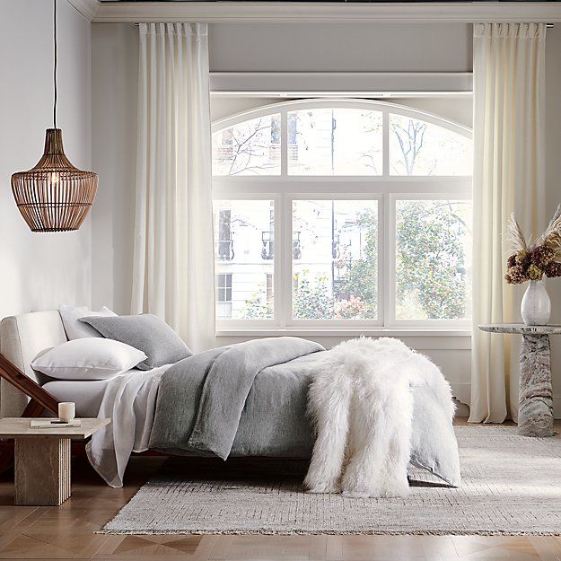 IVORY VELVET CURTAIN PANEL thumbnail 2