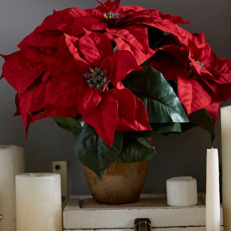 Floral Arrangement in Vase thumbnail 5
