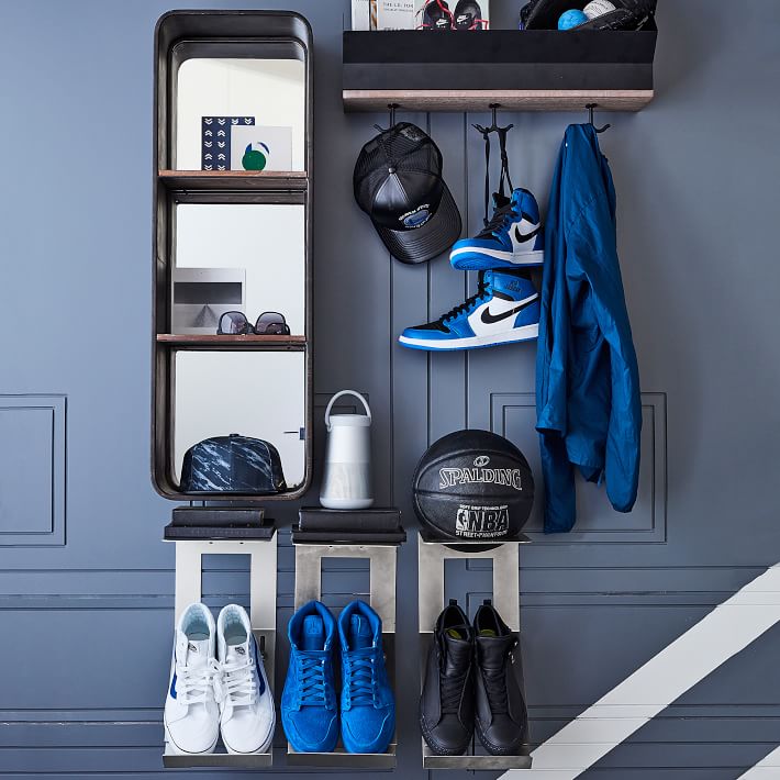 Shoe and Hat Metal Wall Organization thumbnail 3