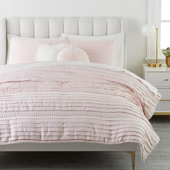 Pretty Pleats Quilt thumbnail 2
