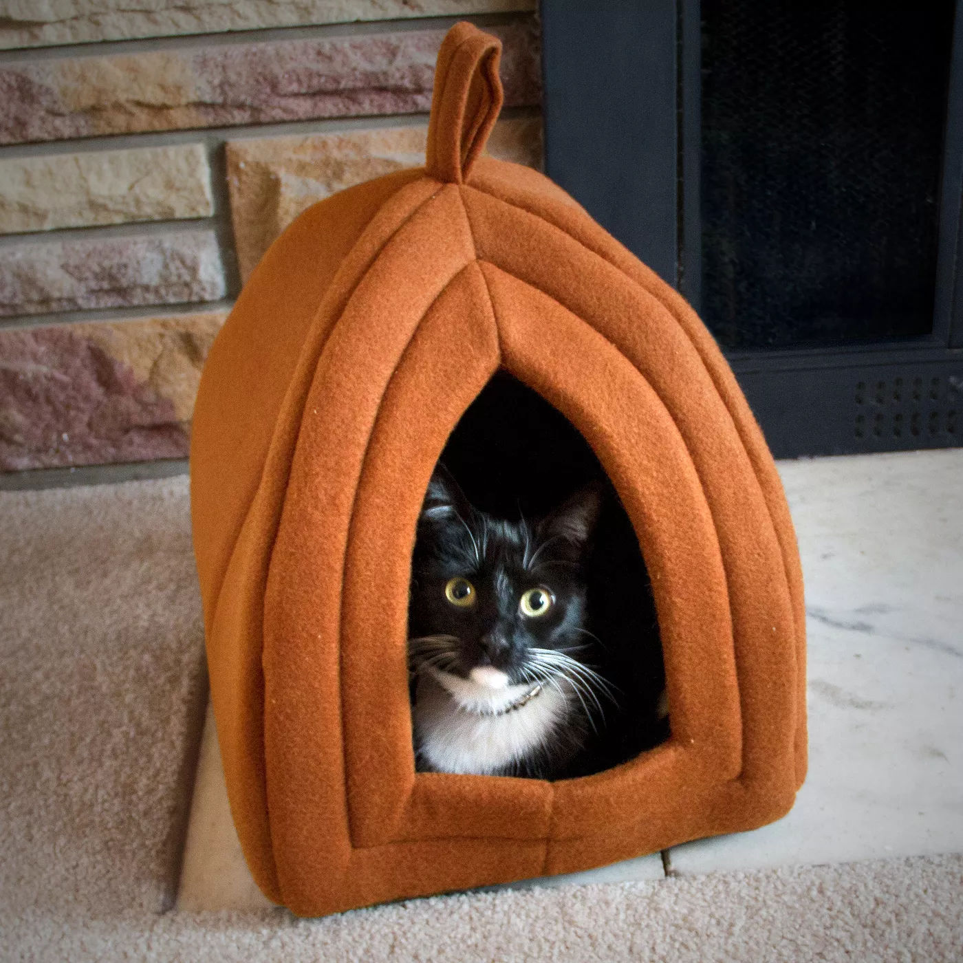 Petmaker Cozy Kitty Tent Igloo Plush Cat Bed - Brown thumbnail 5