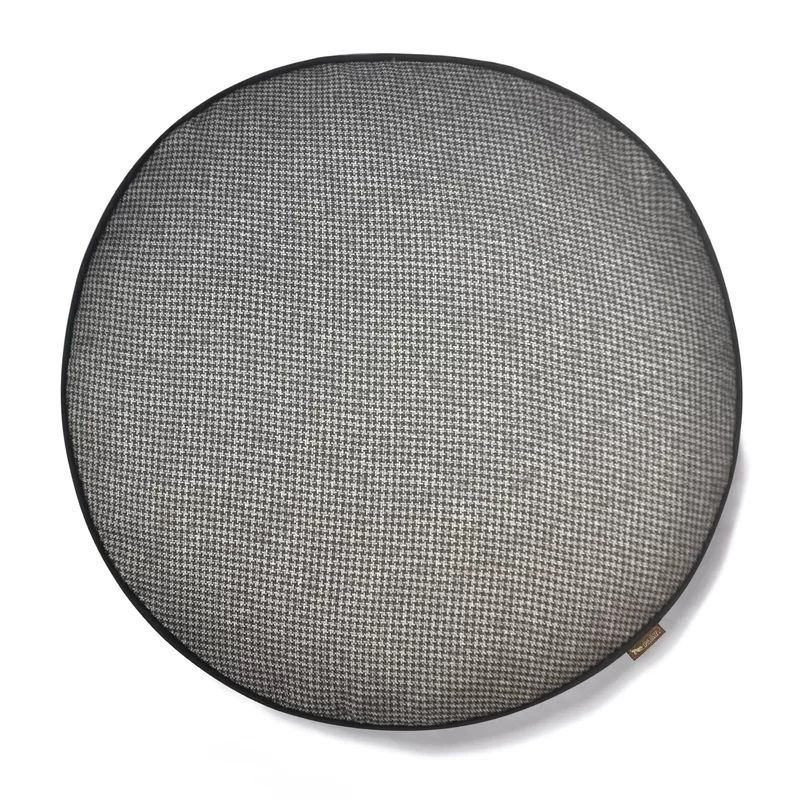 Cordelia Dog Bed thumbnail 3