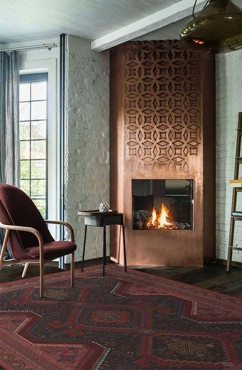 Zareen Oxblood Red Rug-8'x10' thumbnail 2