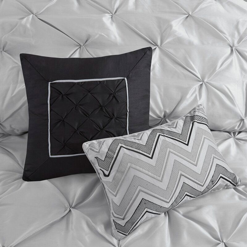 Benjamin Comforter Set thumbnail 2