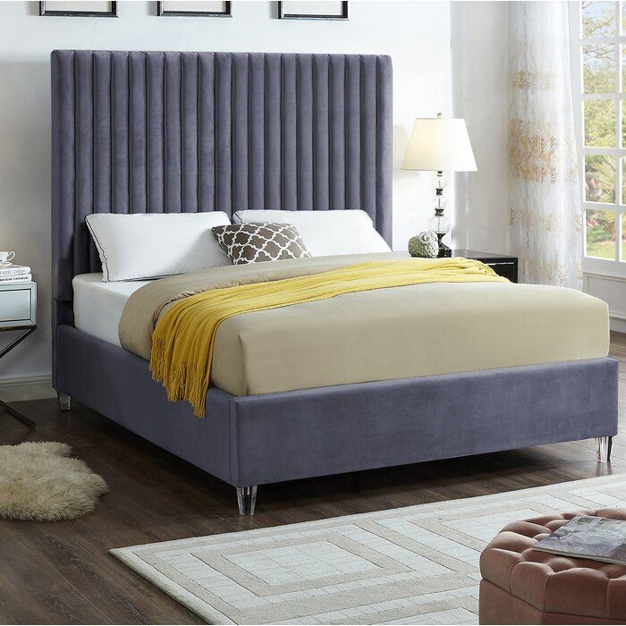 Fuiloro Upholstered Tufted Low Profile Platform Bed-King thumbnail 2