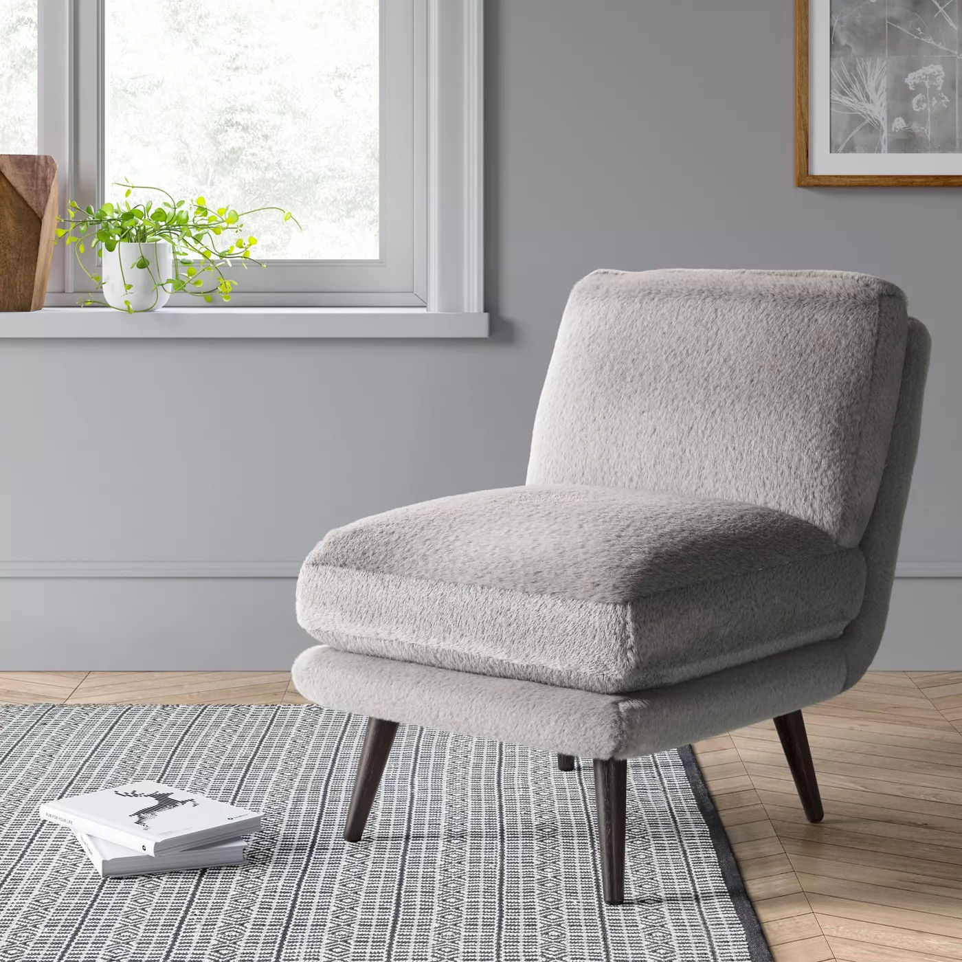 Harper Faux Fur Slipper Chair thumbnail 4