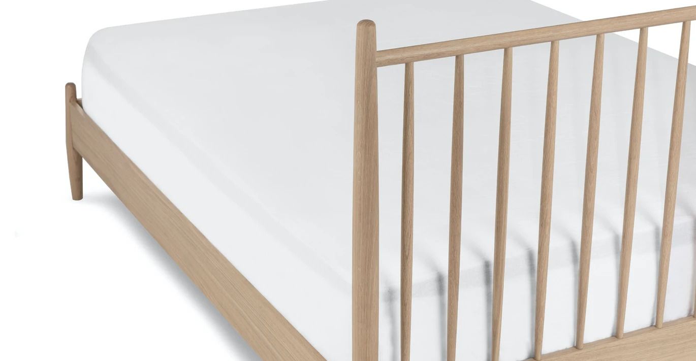 Lenia White Oak Bed-King thumbnail 5
