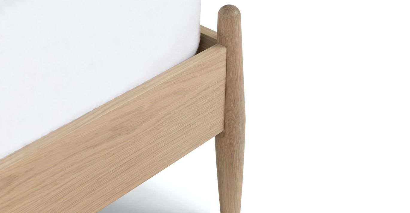 Lenia White Oak Bed-Queen thumbnail 5