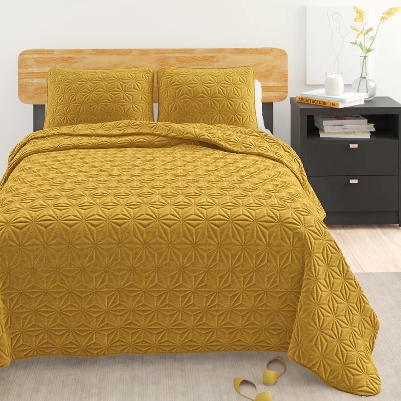 Gavyn Piece Quilt Set - king thumbnail 2