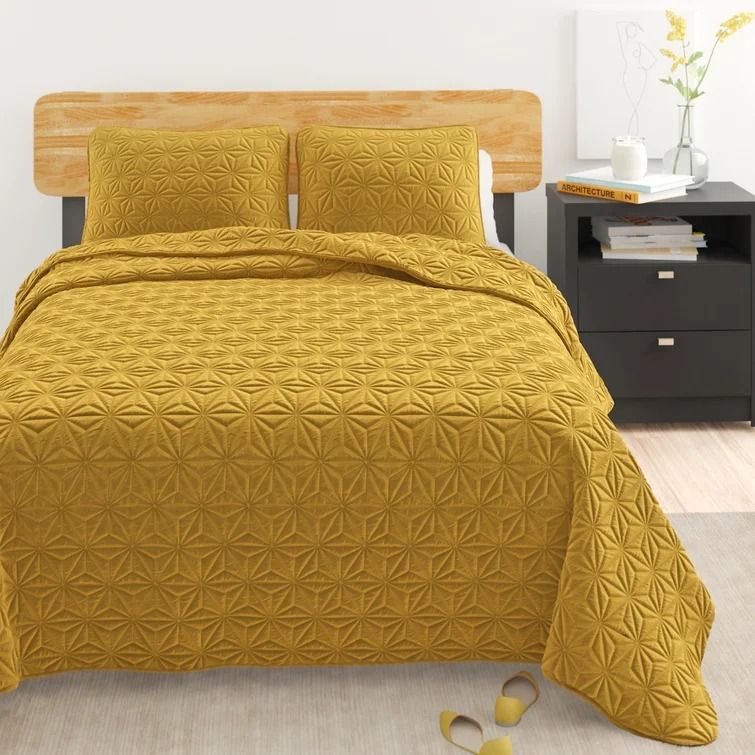 Gavyn Piece Quilt Set Pillow No Insert-20"x20" thumbnail 2