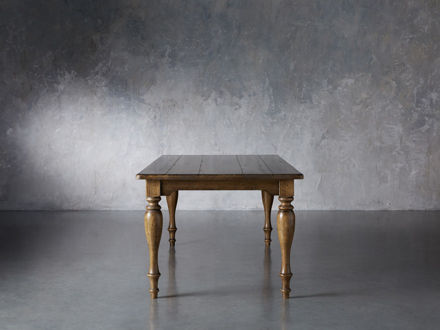 customer dining table thumbnail 3