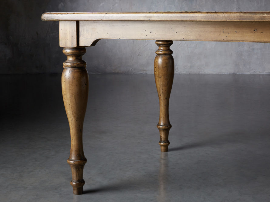 customer dining table thumbnail 4
