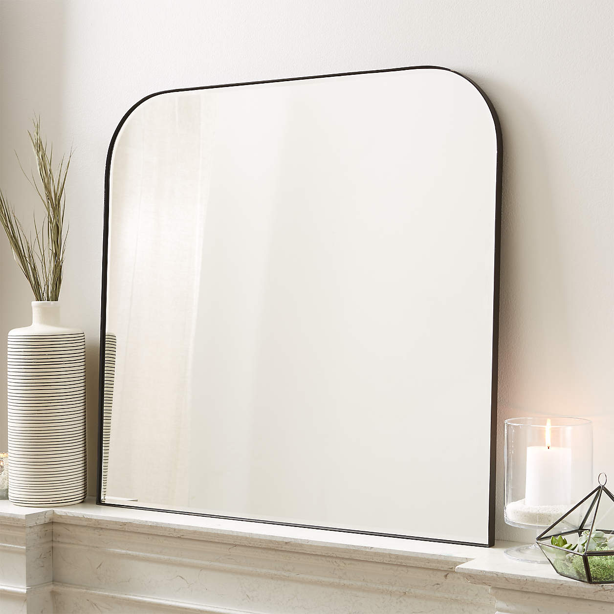 Edge Black Arch Wall Mirror thumbnail 2