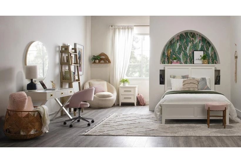Dawson White Panel Bed-Full thumbnail 2