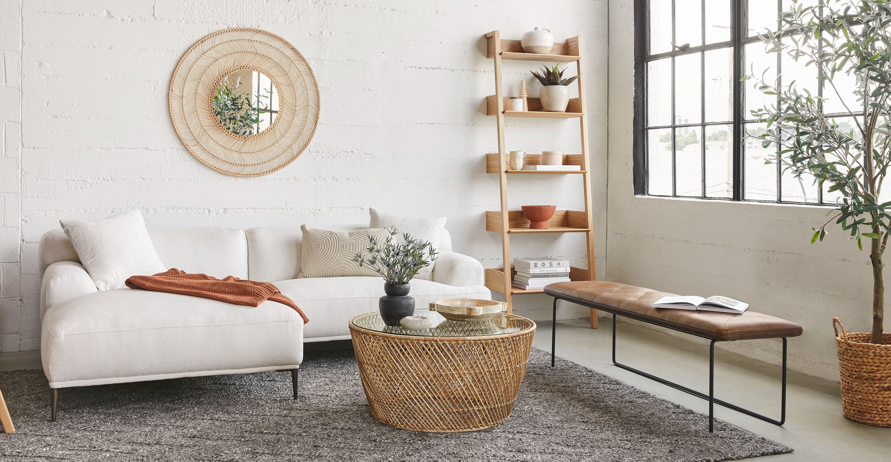 Abisko Quartz White Left Sectional thumbnail 2