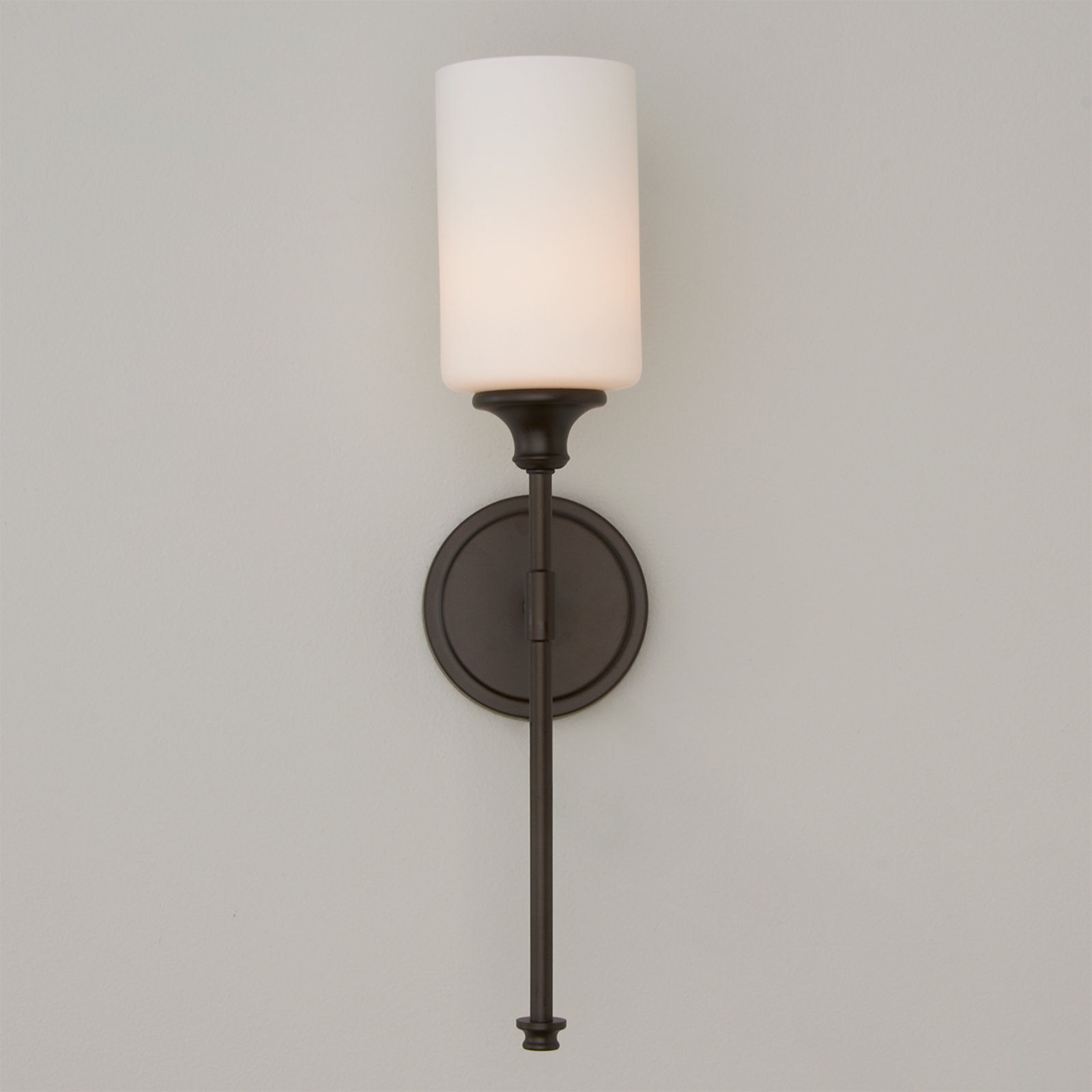 Tracie Single Arm Classic Sconce thumbnail 4