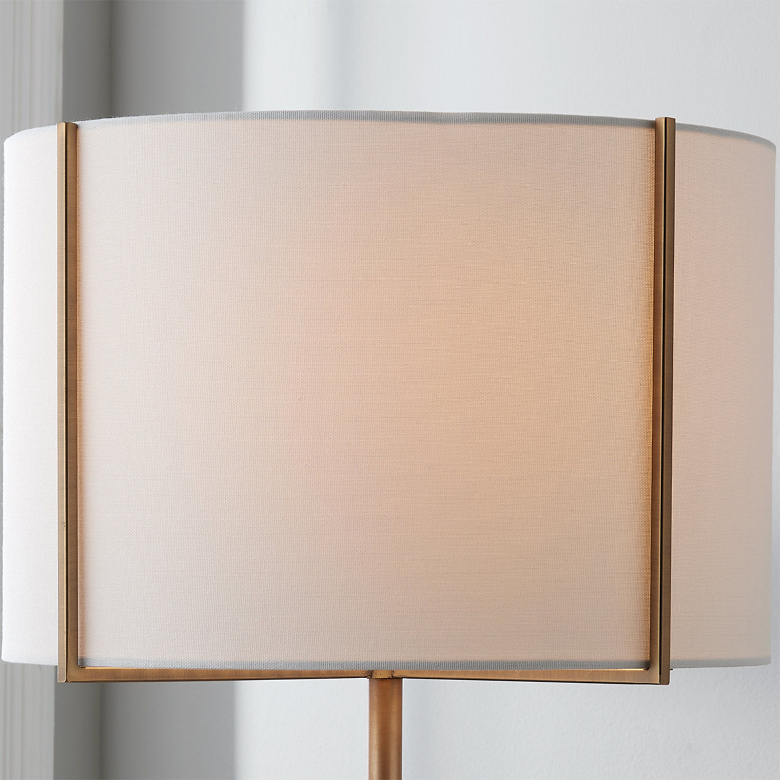MODERN TERRAZZO FLOOR LAMP thumbnail 3