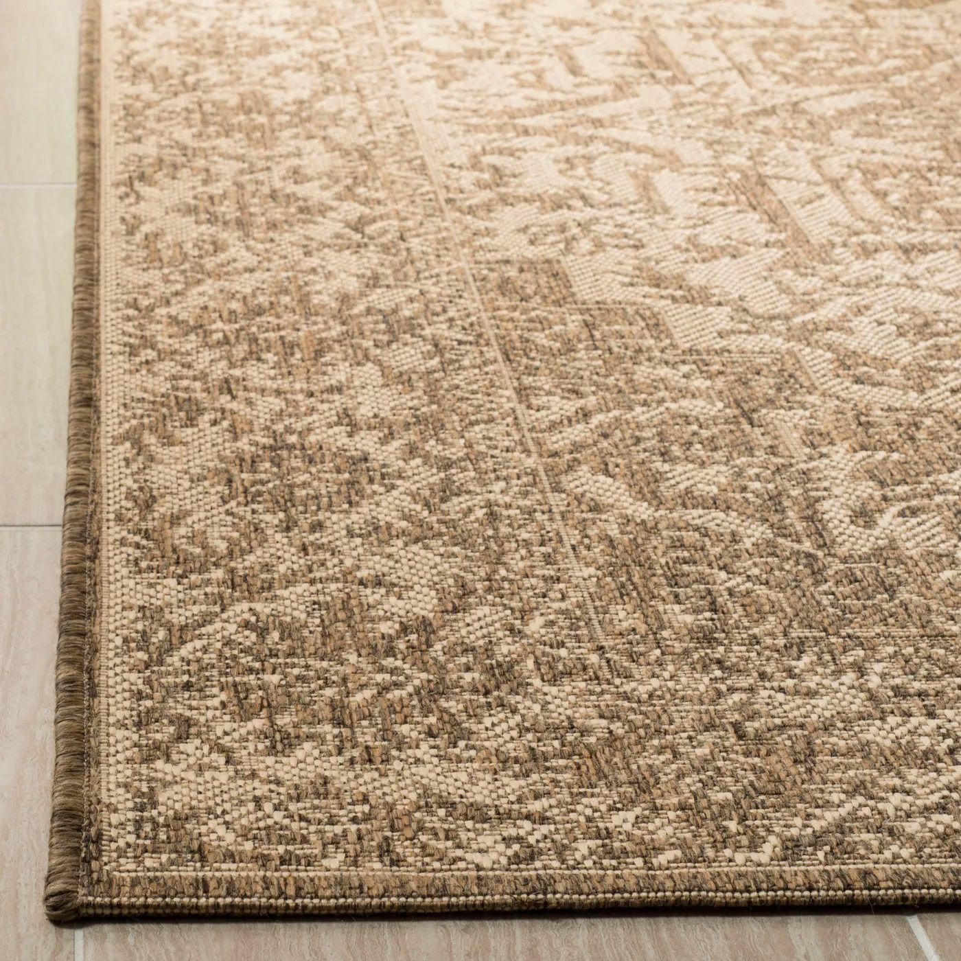Latonyan Medallion Loomed Rug-4'x6' thumbnail 2