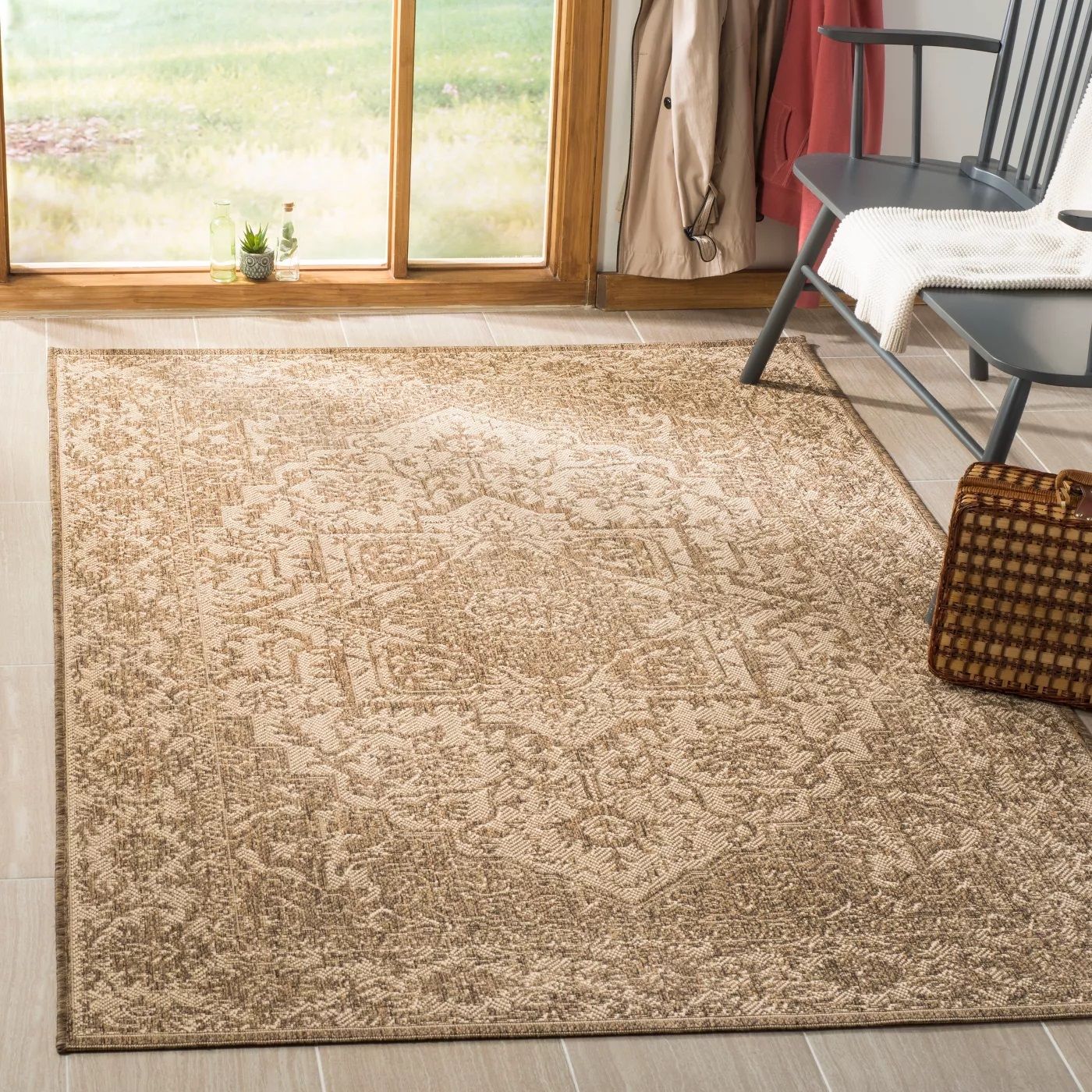 Latonyan Medallion Loomed Rug-4'x6' thumbnail 3