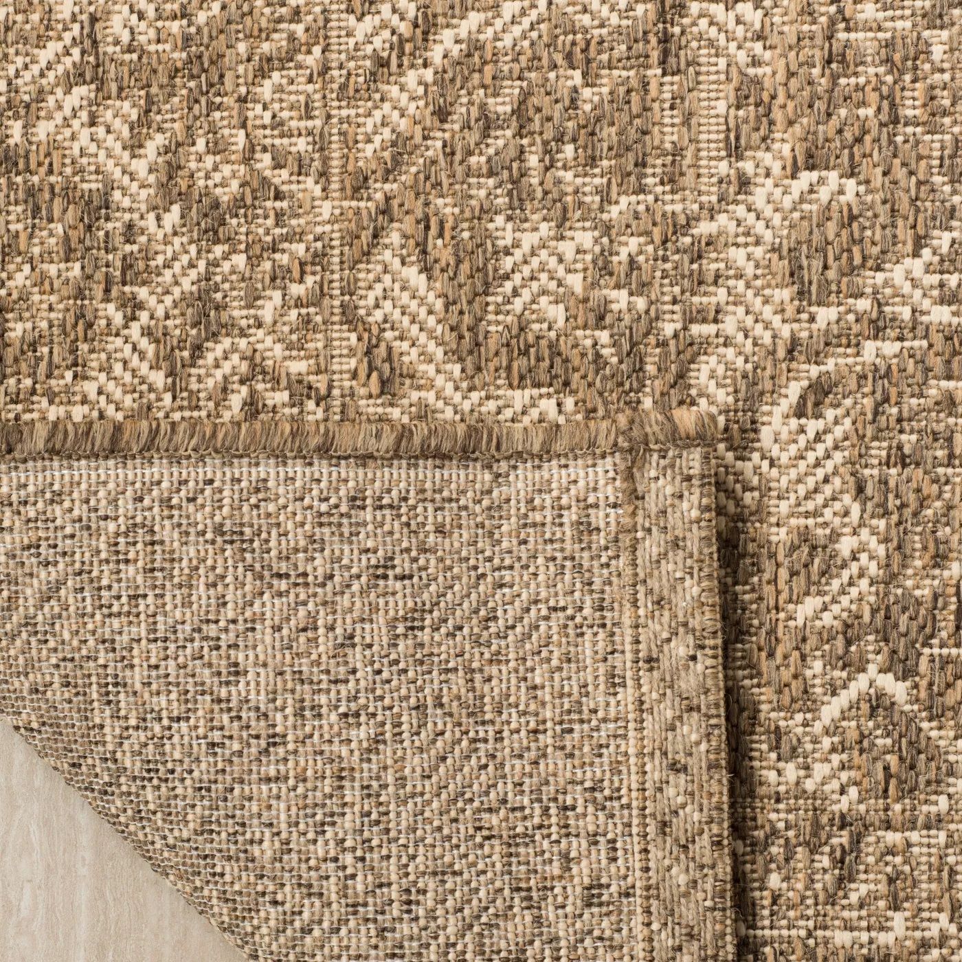 Latonyan Medallion Loomed Rug-4'x6' thumbnail 4