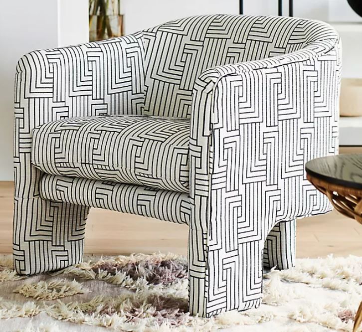 Effie Tripod Chair thumbnail 2