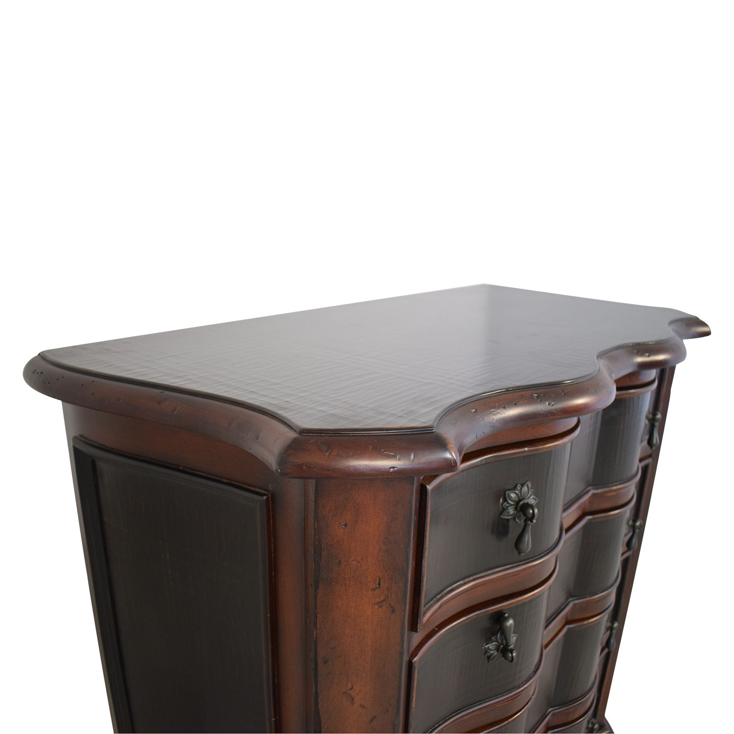 Ethan Allen Lucca Serpentine Chest thumbnail 5