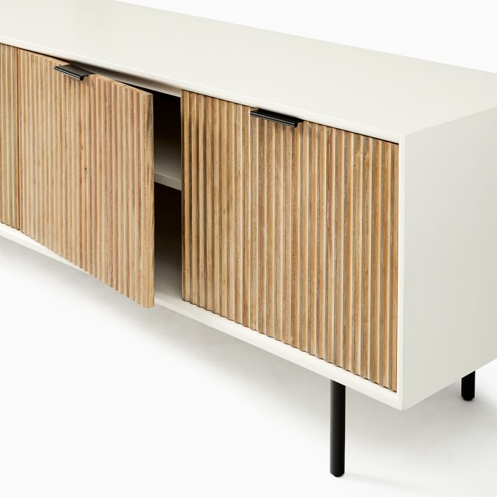 Quinn Media Console thumbnail 5