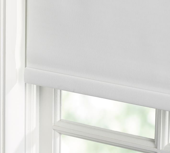 Bali Custom Cordless Blackout Roller Shade thumbnail 3