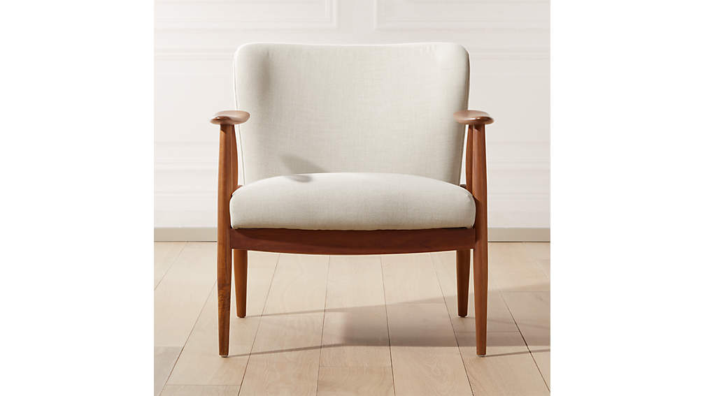 Troubadour Natural Wood Frame Chair-29.5''x31'' thumbnail 4