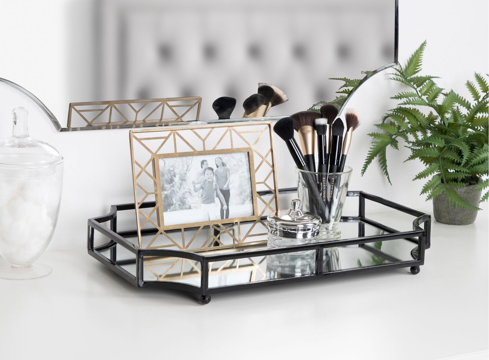 Aayush Metal Mirrored Ornate Scalloped Decorative Vanity Tray thumbnail 5