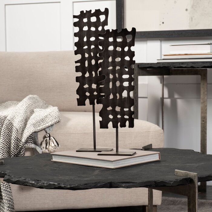 Etonbury Shaw II Sculpture thumbnail 2