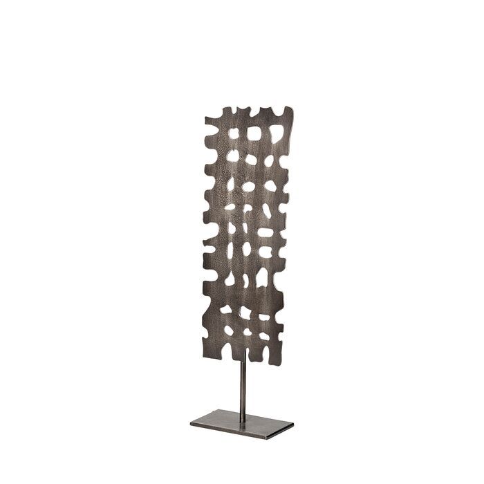 Etonbury Shaw II Sculpture thumbnail 4
