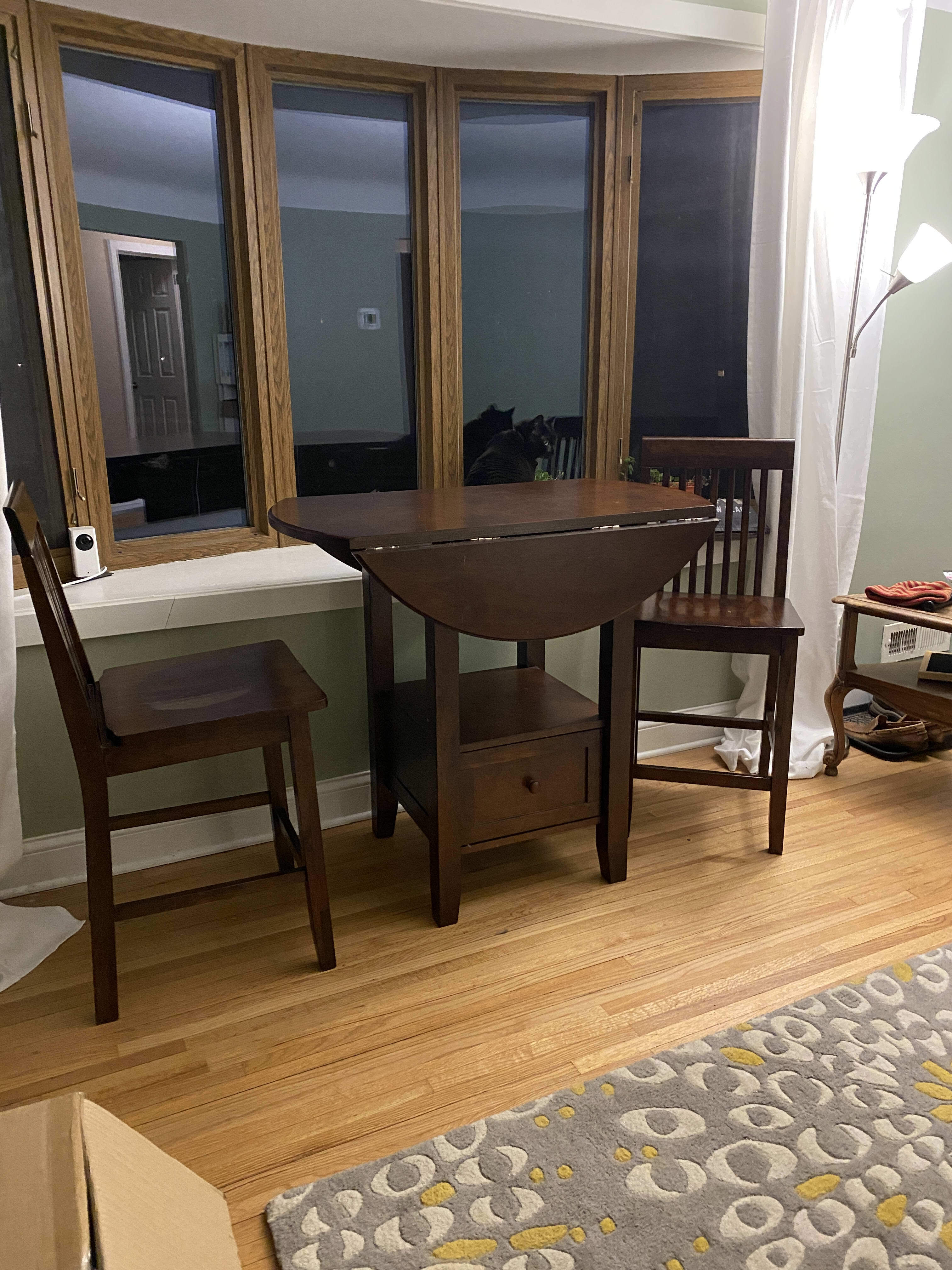 Customer Product Dining Table thumbnail 2