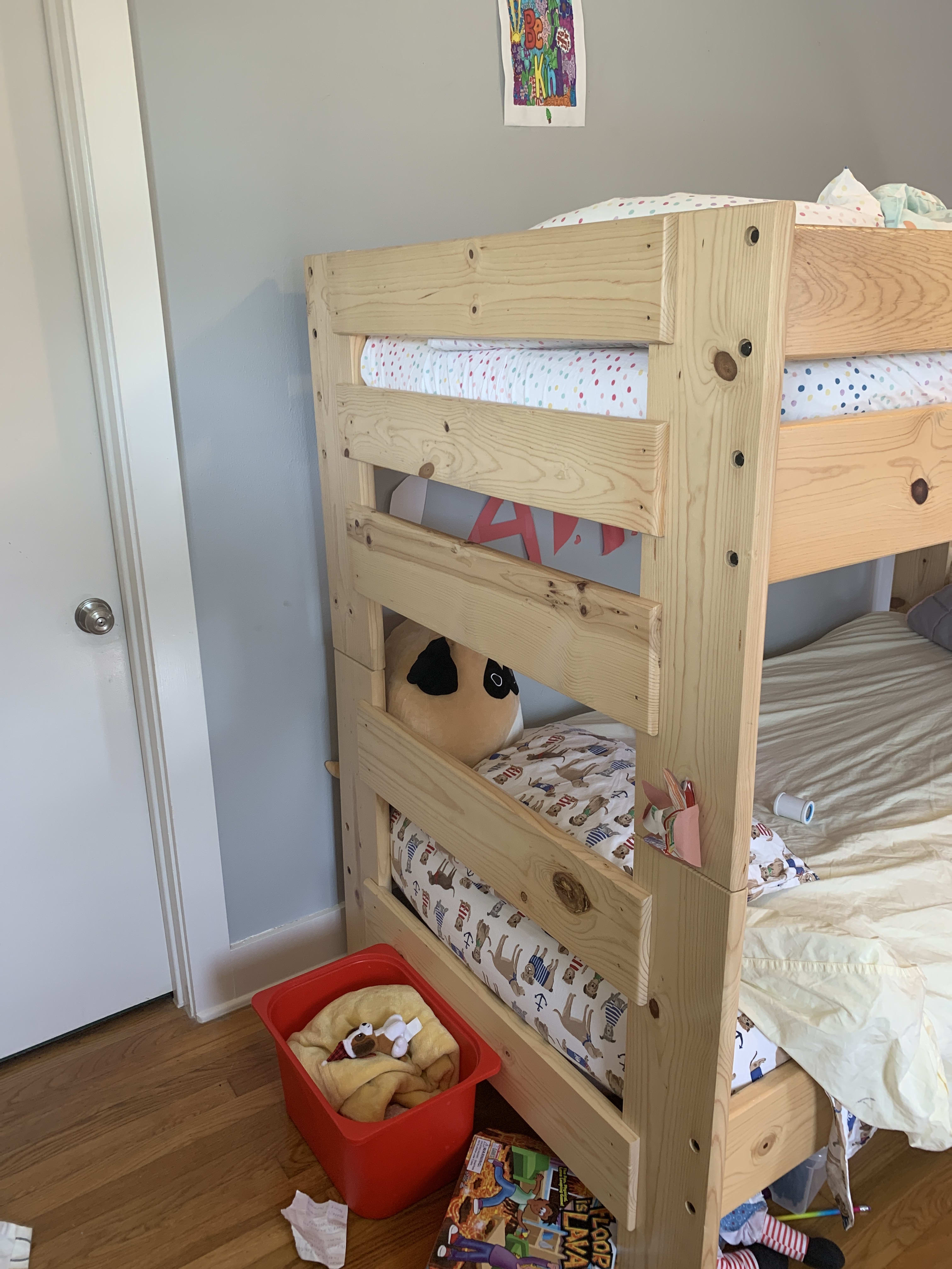 Customer Bunk Bed thumbnail 2