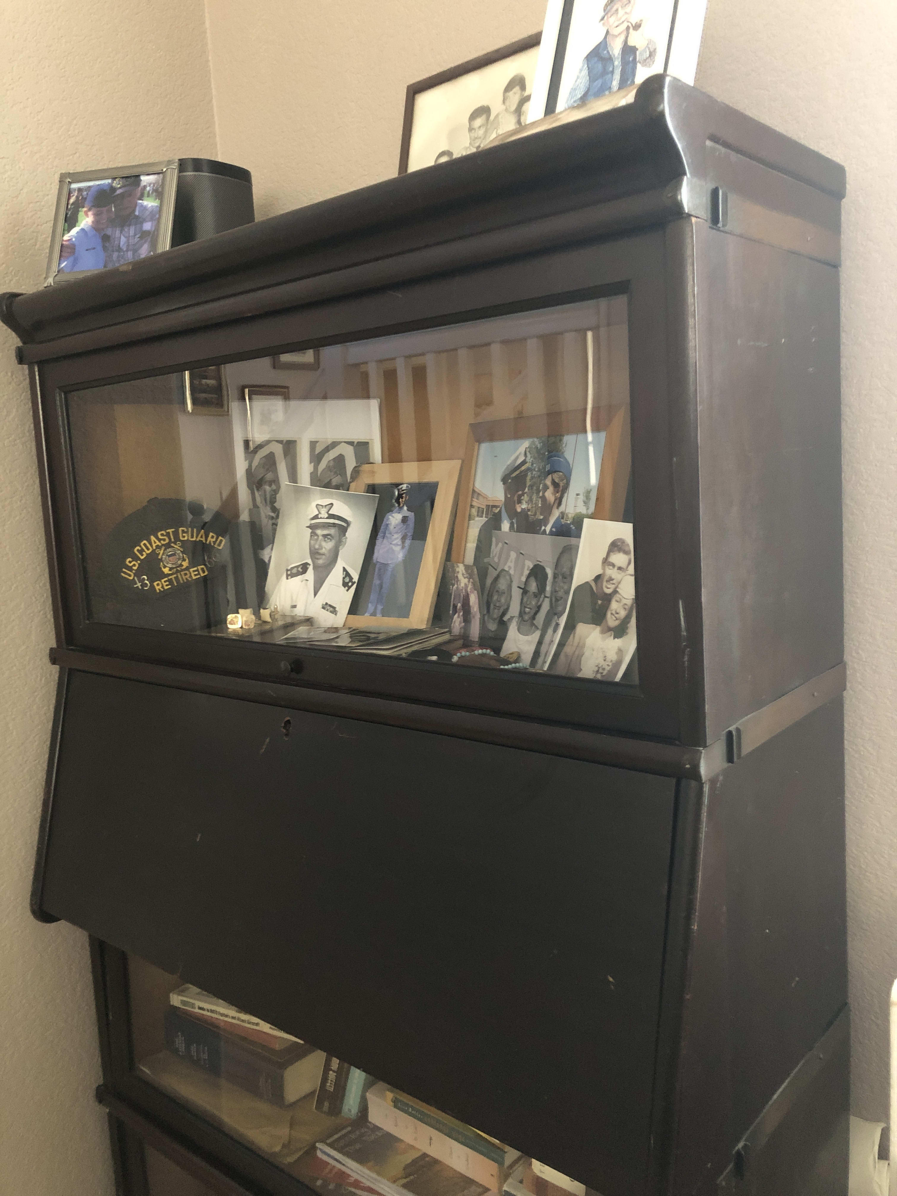Customer Secretary Cabinet thumbnail 3