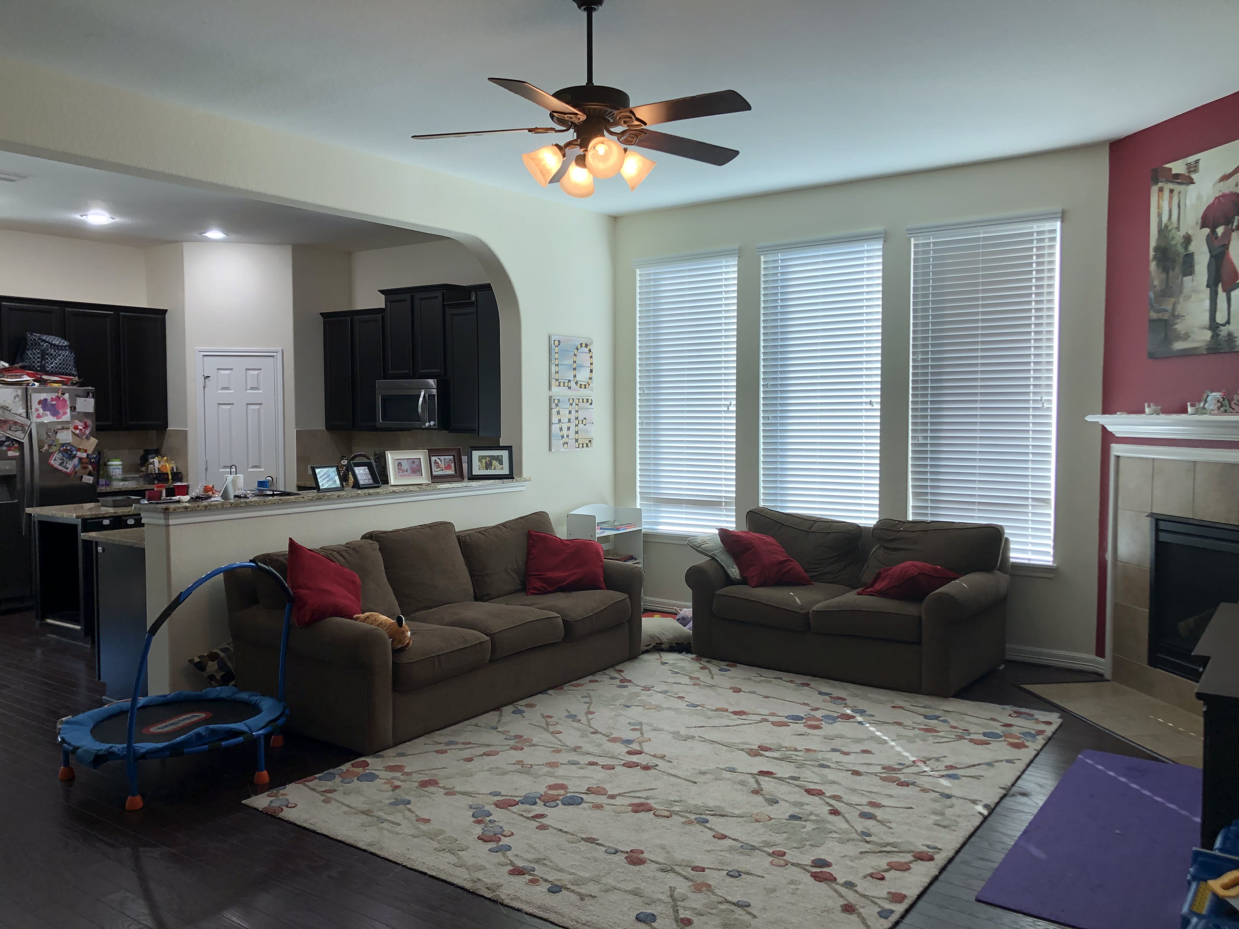 Customer Love seat thumbnail 2