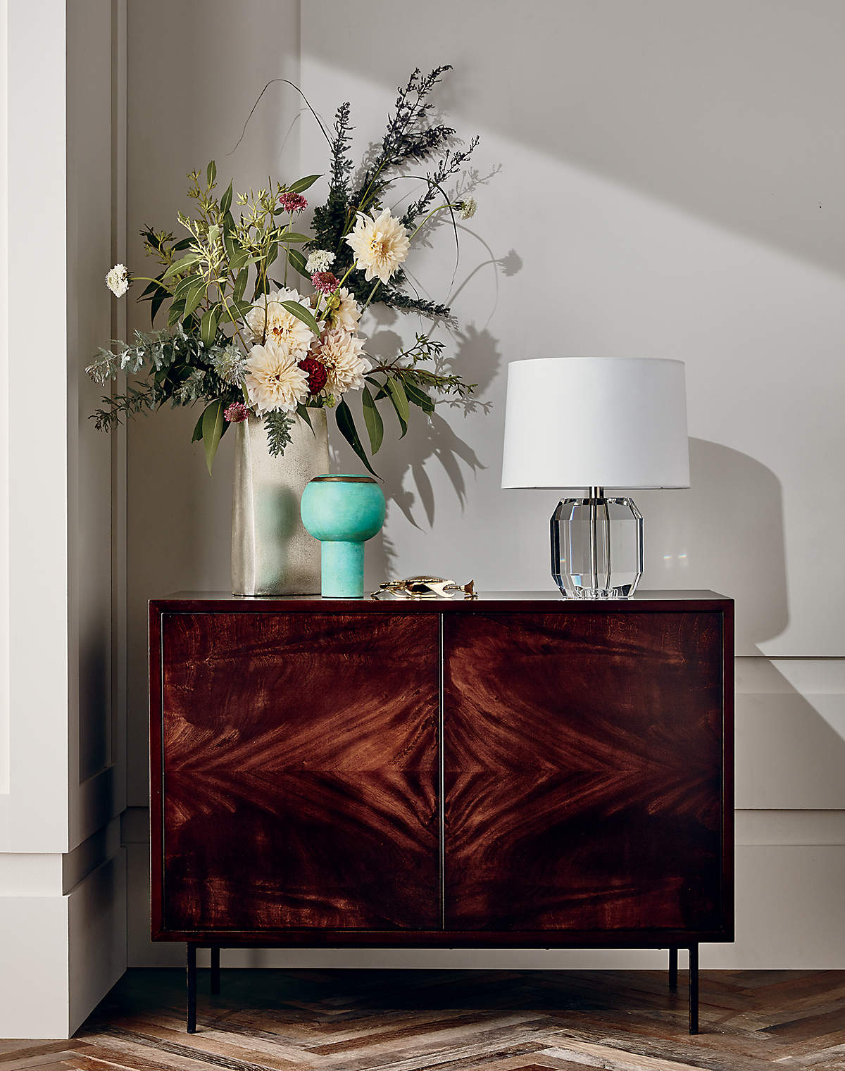 CLYDE MAHOGANY SMALL MEDIA CONSOLE thumbnail 3